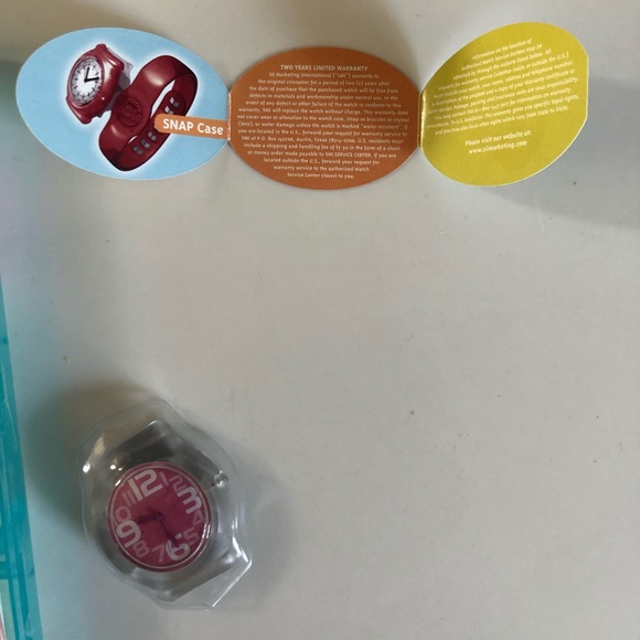 NWOT Disney snap watch with pink face - Picture 5 of 8